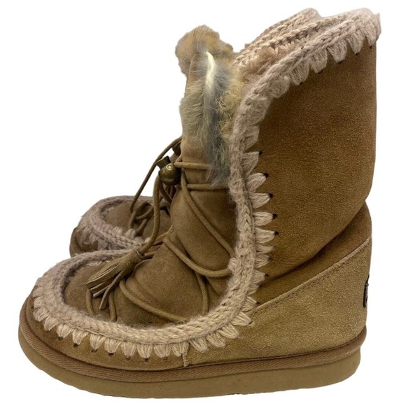 Mou Tan Suede Fur Ankle Boots with Tassels - Picture 3 of 7